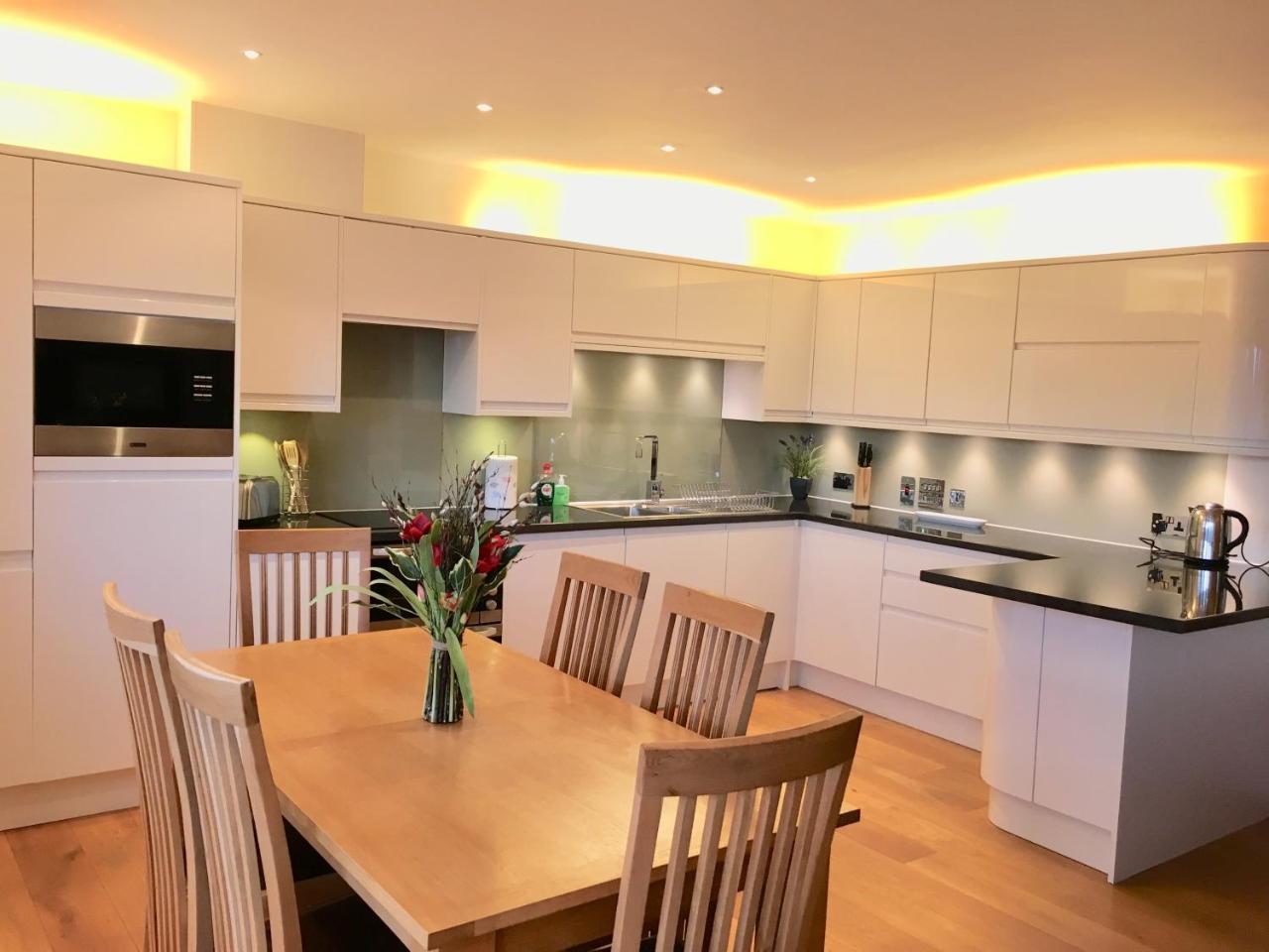 אינברנס 301 Riverview Apartment מראה חיצוני תמונה